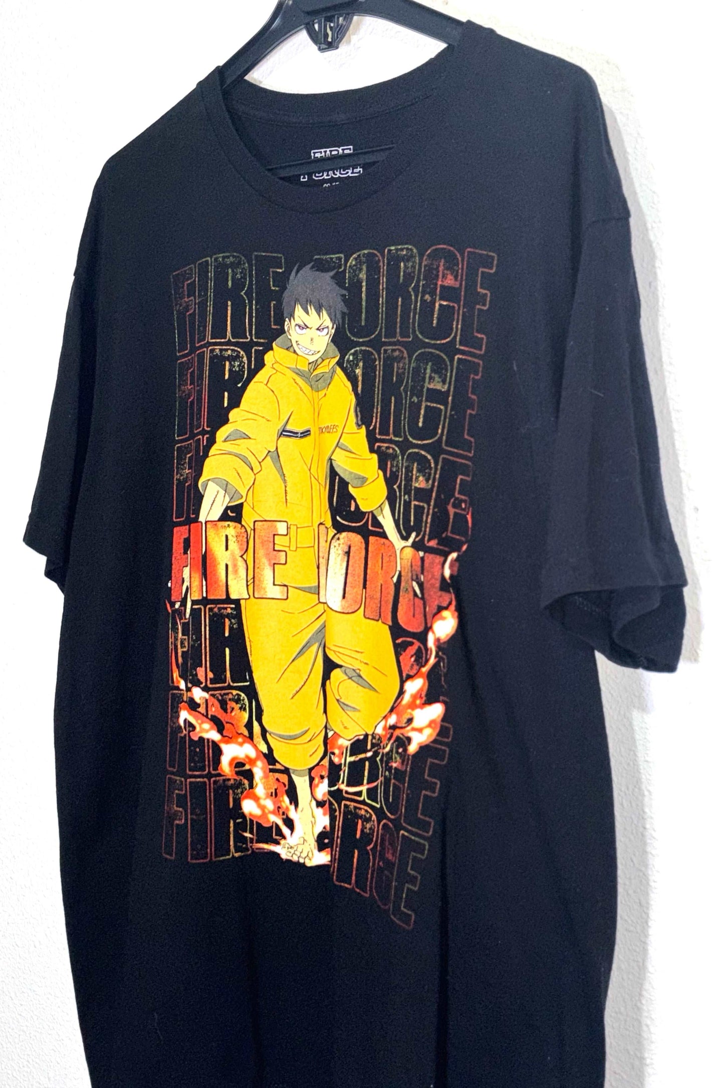 Camiseta Manga Fire Force Tokyo Offs